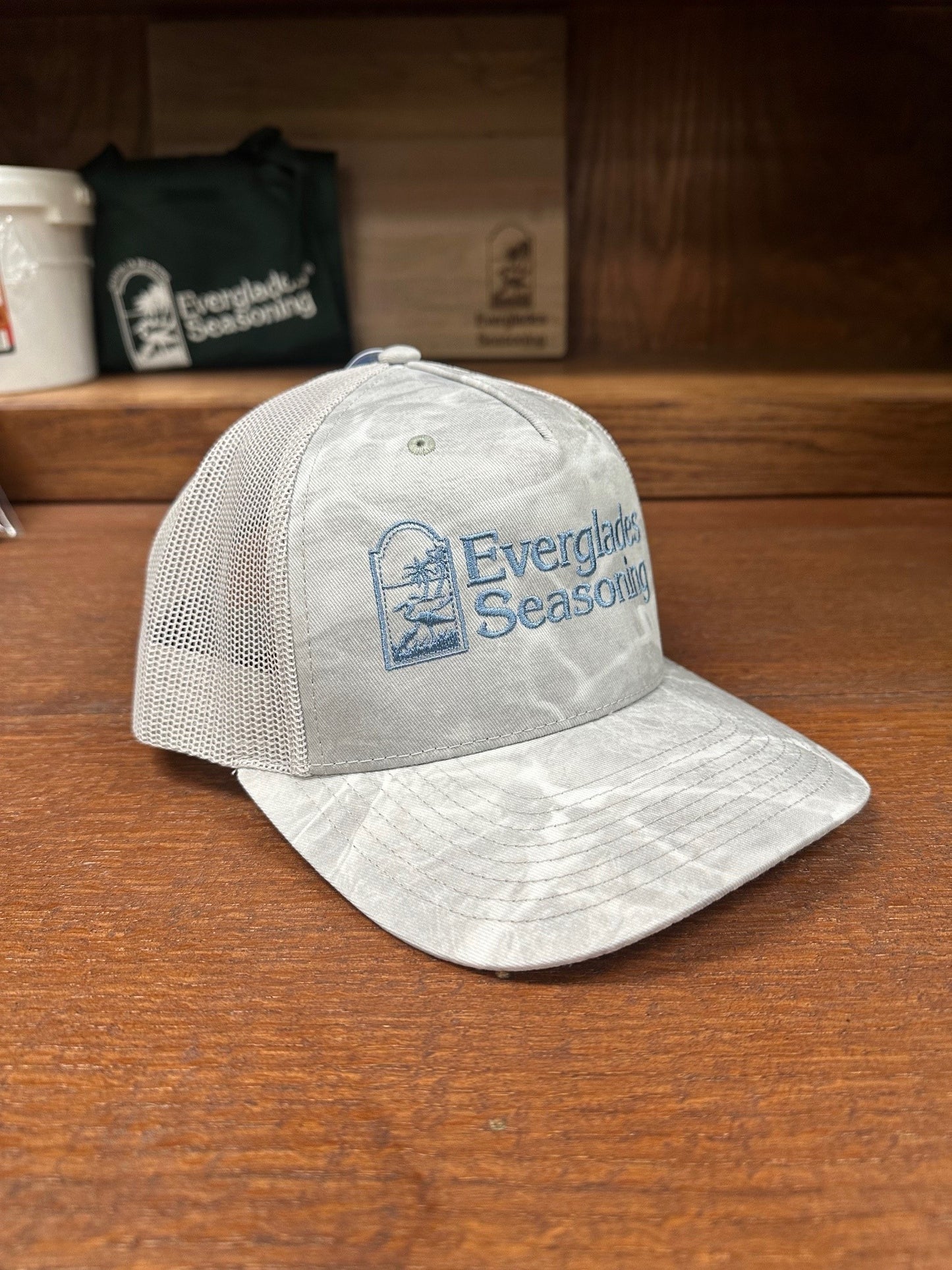 Everglades Snapback Mesh Hat Light Grey Water